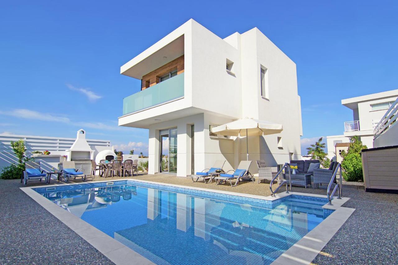 Villa Thea Athena Protaras Eksteriør billede
